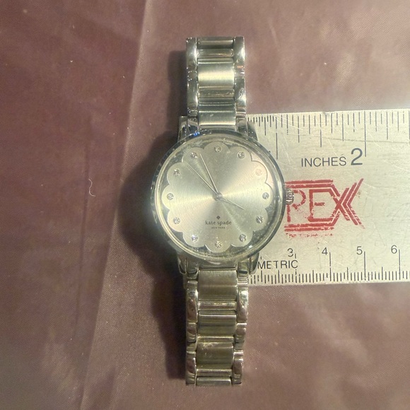 Kate Spade Gramercy Silver/ Stainless Steel 34 mm Scalloped CZ Crystal Watch main image 5